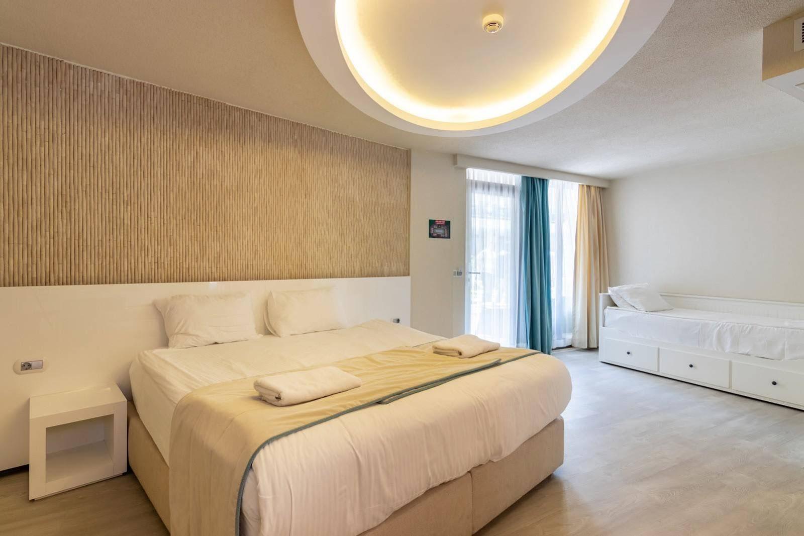 The D Hotel Cesme Resort Exterior foto